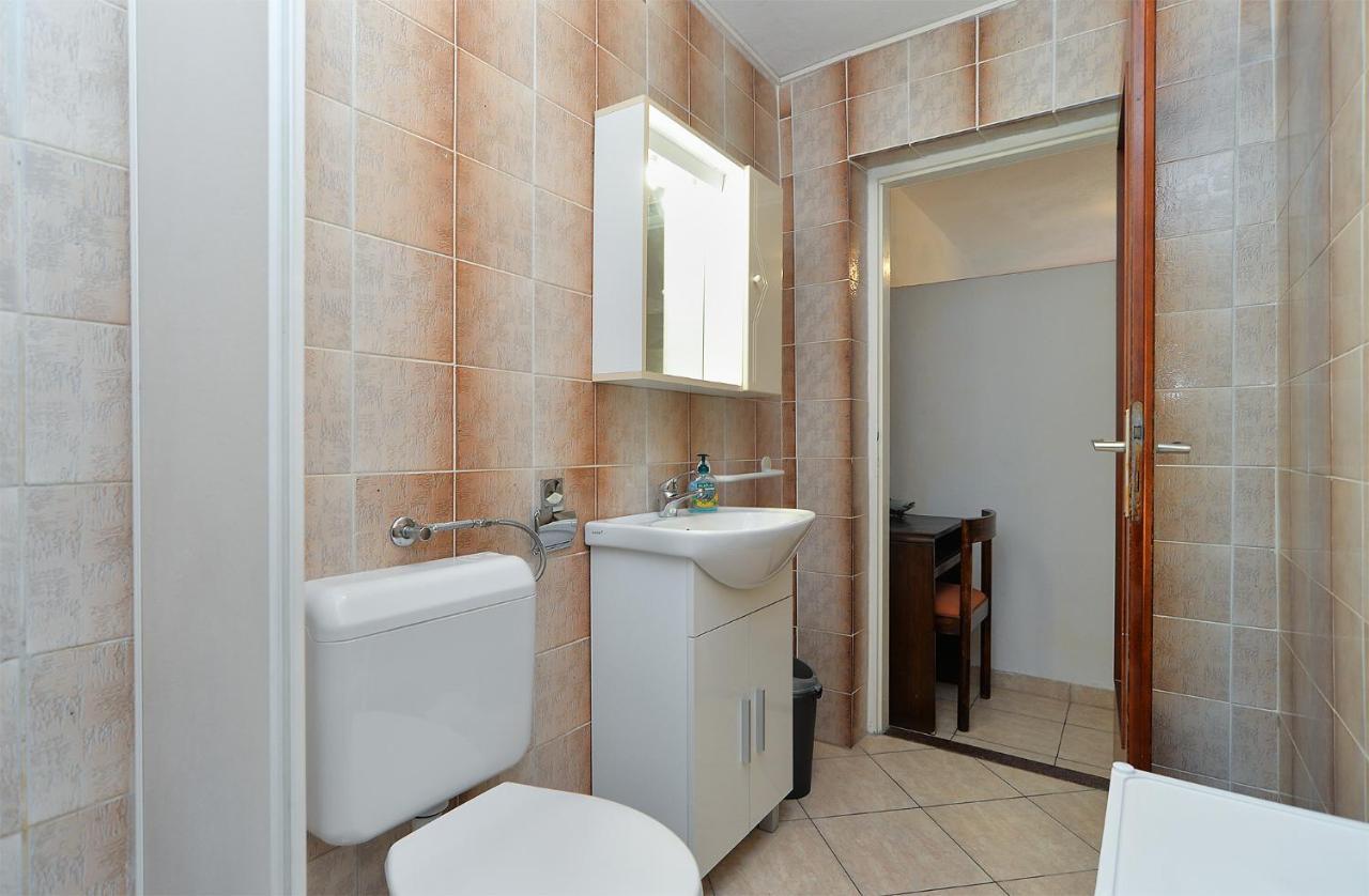 Apartments Plominska 938 라벡 외부 사진